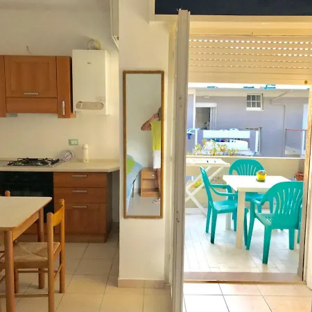 Green Marine Apartment *